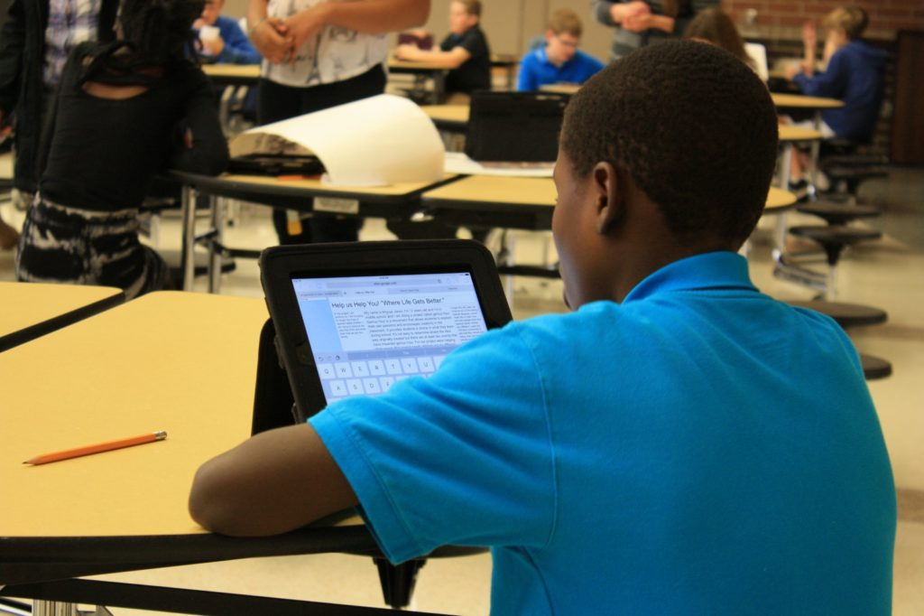 More Students Now Connected with 11 iPads Johnston Community School