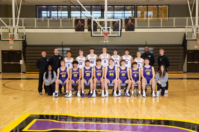 Boys Basketball - Johnston Community School District